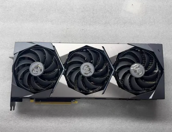 RTX 3090 24GB SUPRIM MSI GPU